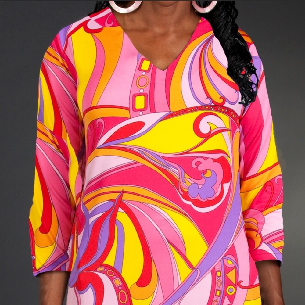 Boutique-Tracy Negoshian Kaitlyn Tunic Pucci Pink